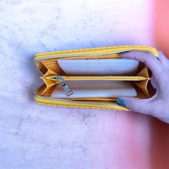 Badgley Mischka Yellow Quilted Wallet - Picture 3 of 3